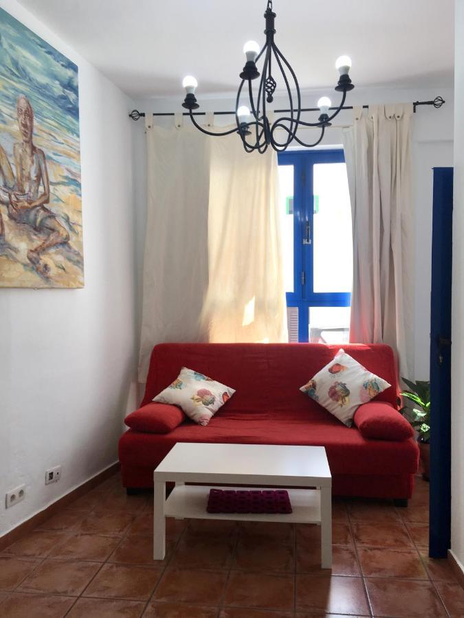 Estudio Del Pescado En El Charco Apartment *